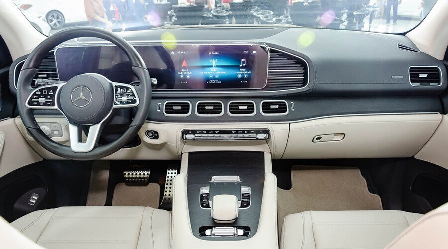 Mercedes GLS 450 4MATIC - Hình 10 Mercedes GLS 450 4MATIC - Hình 10