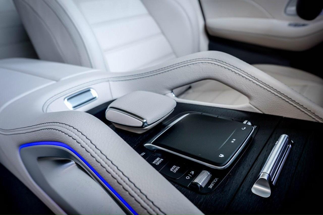 Mercedes-Benz GLE 450 4Matic - Ảnh 9