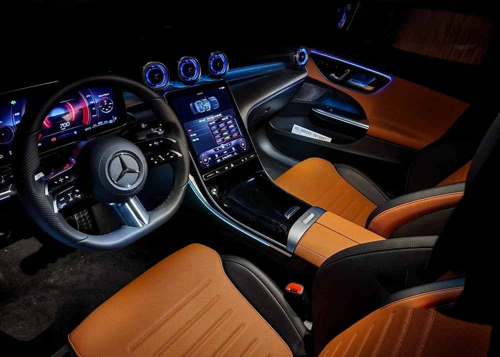 Mercedes-Benz C300 AMG V2 2025 - Ảnh 7