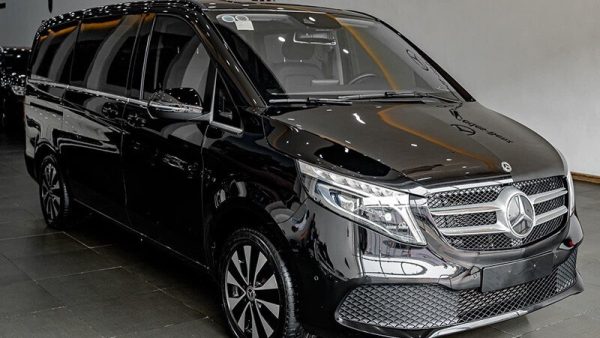 Mercedes-Benz V250 Luxury