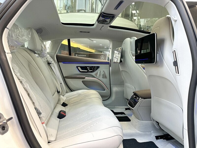 Mercedes-Benz EQS 580 4MATIC Sedan 2025 - Ảnh 6