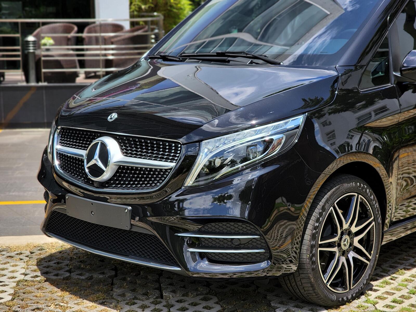 Mercedes-Benz V250 AMG - Ảnh 8