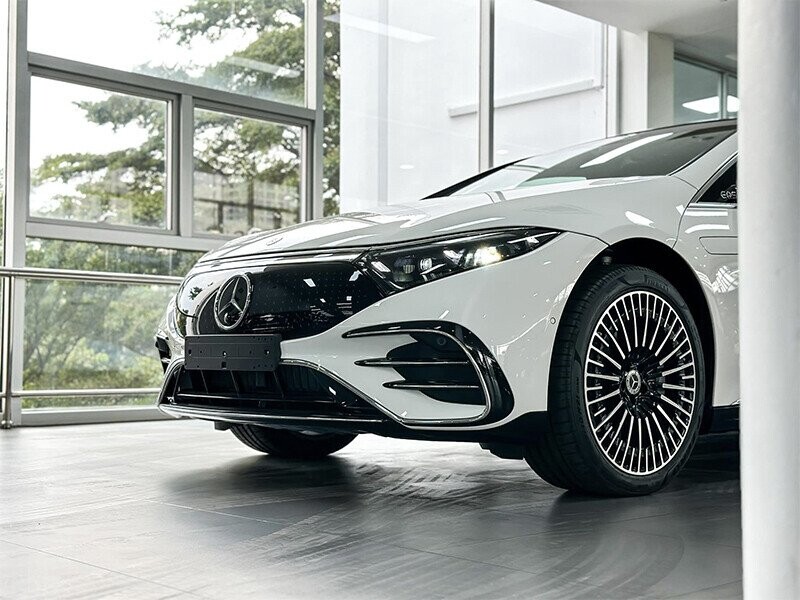 Mercedes-Benz EQS 580 4MATIC Sedan 2025 - Ảnh 7
