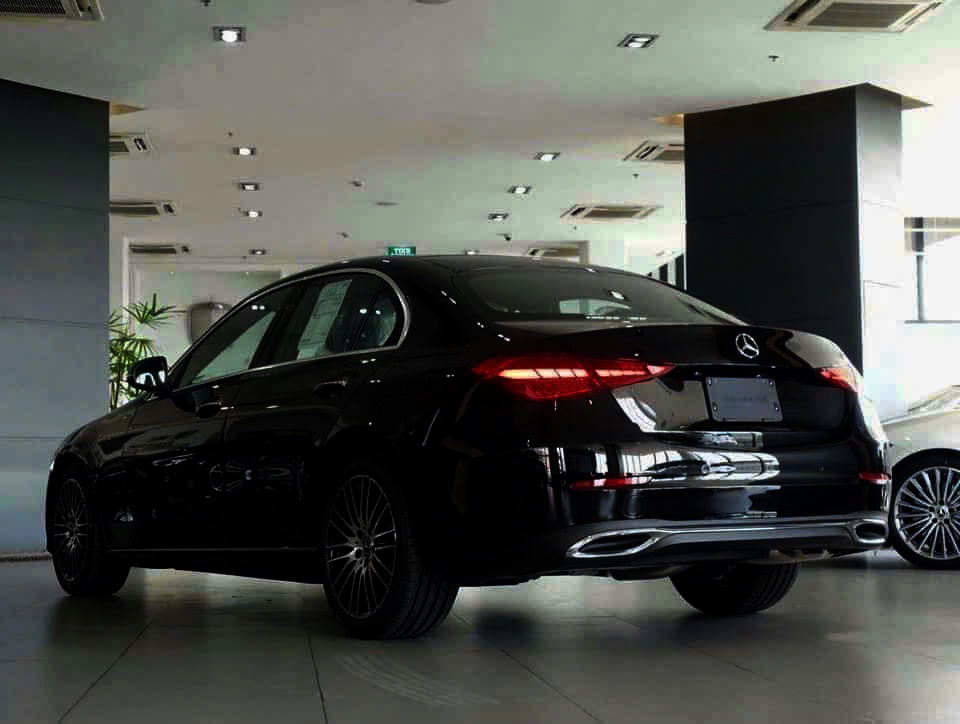 Mercedes-Benz C200 Avantgarde Plus V2 - Ảnh 9