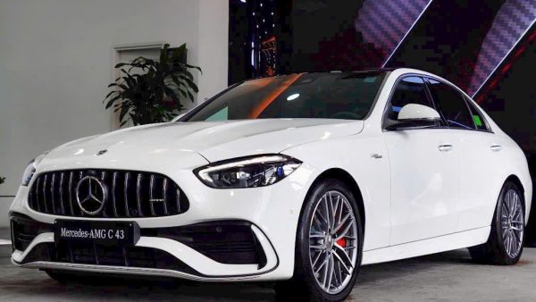 Mercedes-Benz-AMG C43 4MATIC