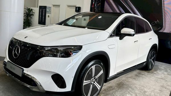 Mercedes EQE 500 SUV 2025